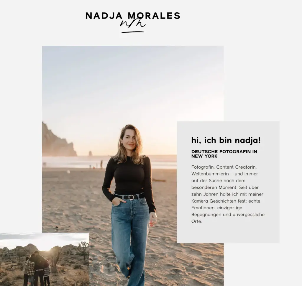 Eine Frau steht bei Sonnenuntergang an einem Strand und lächelt. Sie trägt ein schwarzes Oberteil und blaue Jeans und wird als Nadja Morales vorgestellt, eine deutsche Fotografin in New York, die mit Leidenschaft Geschichten einfängt - ihr Fachwissen über visuelle Markenbildung wertet jede Aufnahme auf.