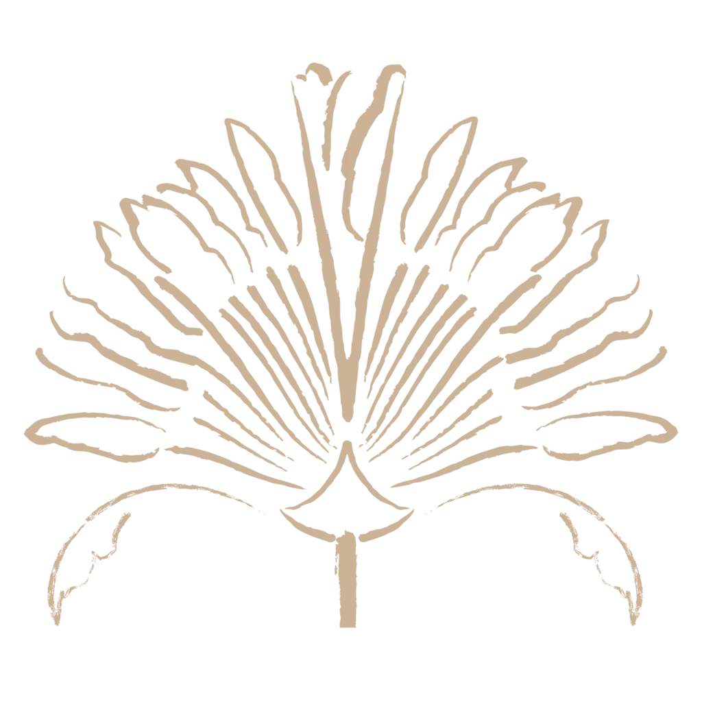 Eine einfache hellbraune Silhouette eines Kaktusgartens mit mehreren segmentierten Kakteen, die eng beieinander wachsen. Perfekt für alle, die minimalistisches logodesign münchen oder einzigartige Grafik Design München Inspiration suchen.